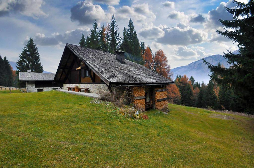 Hotel Chalet Delle Fate Dimaro Exterior foto